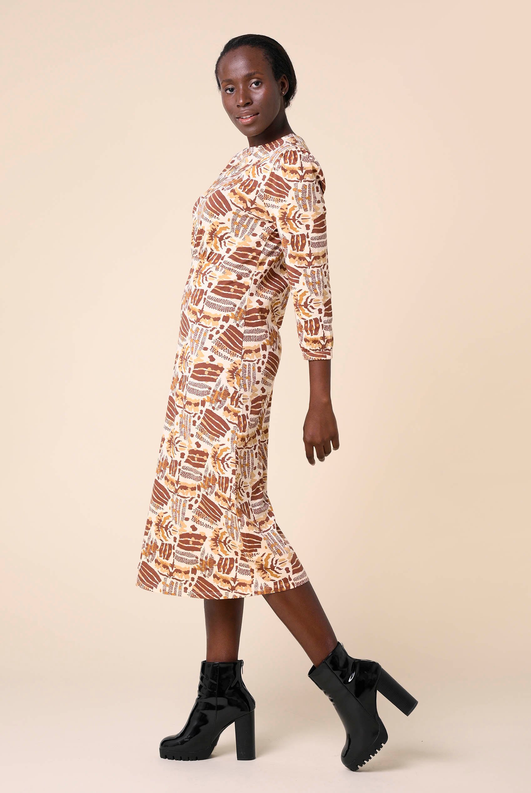 Women Abstract Print Wide Neck Midi Dress