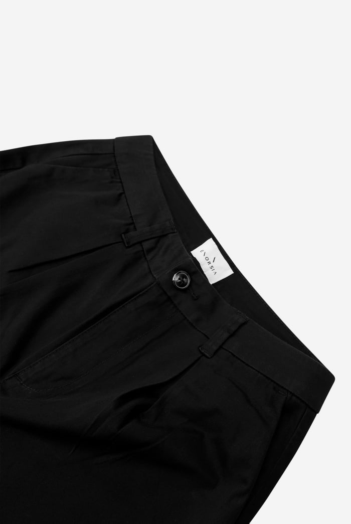 Womens Pleated Cropped Trouser