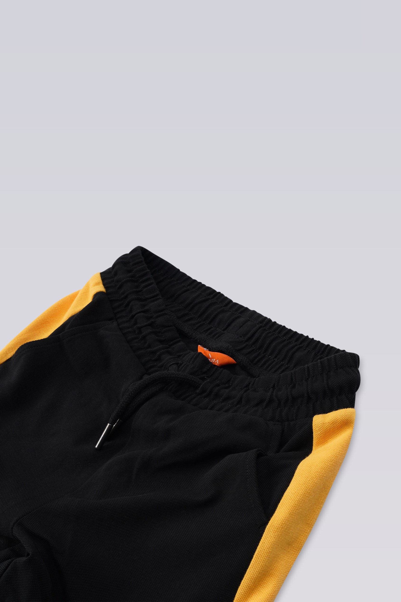 Boys Colour Block Shorts ( 3yrs-9yrs)