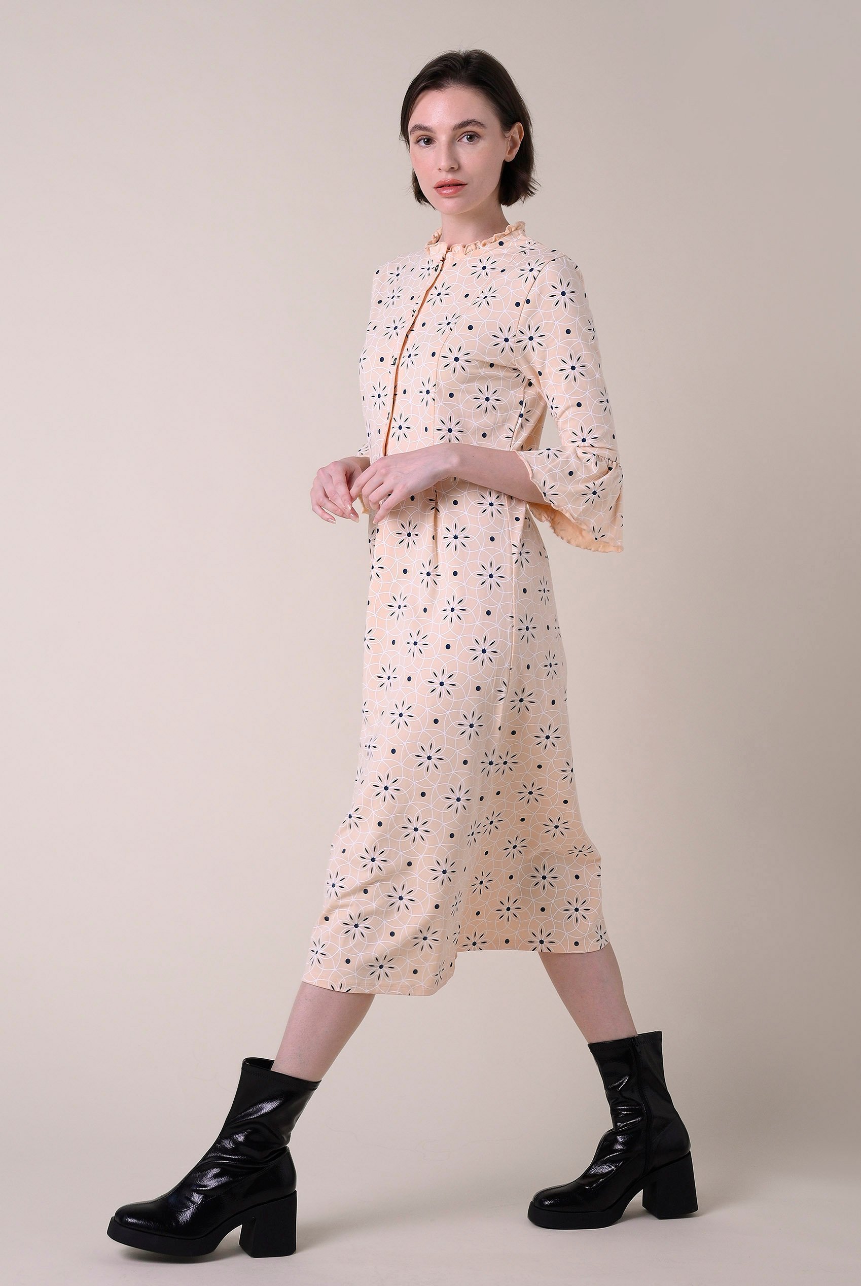 Ditsy Floral Flounce Sleeve Midi Dress