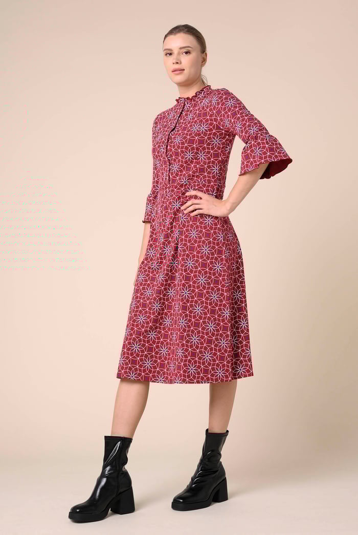 Ditsy Floral Flounce Sleeve Midi Dress