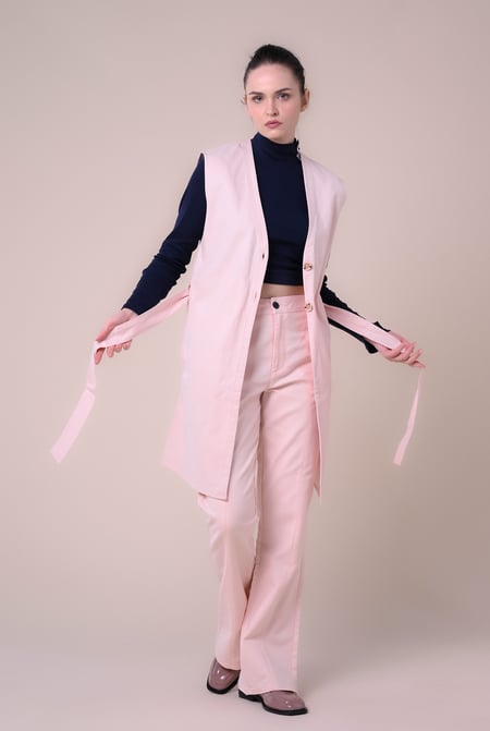 Womens Black Sleeveless Belted Coat