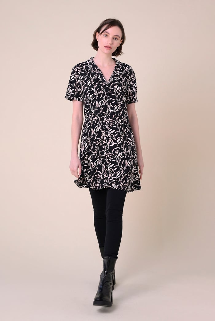 Womens Leaf Print Dress With Collar