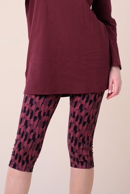 Navy Printed Cropped Leggings