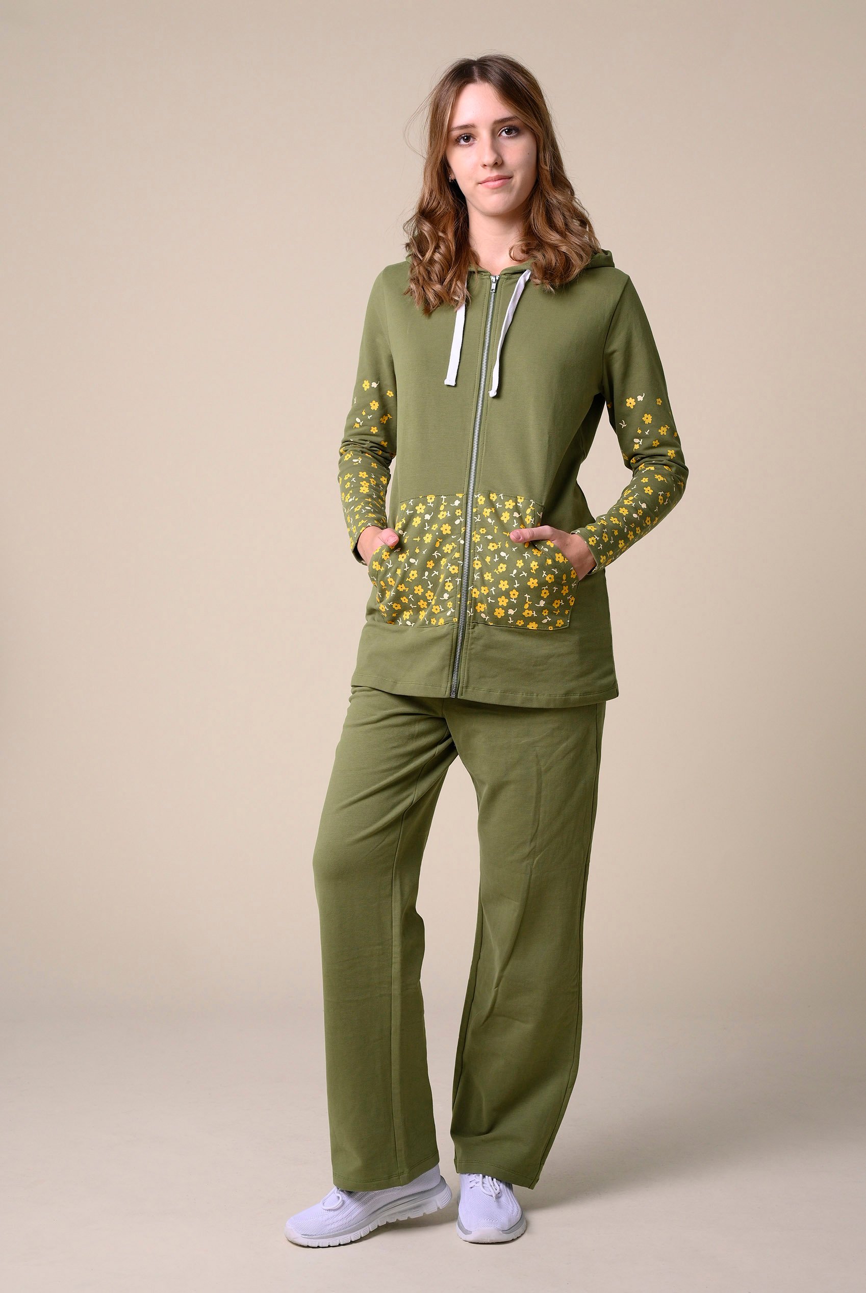 Stretchy Embroidery Design Details Trousers