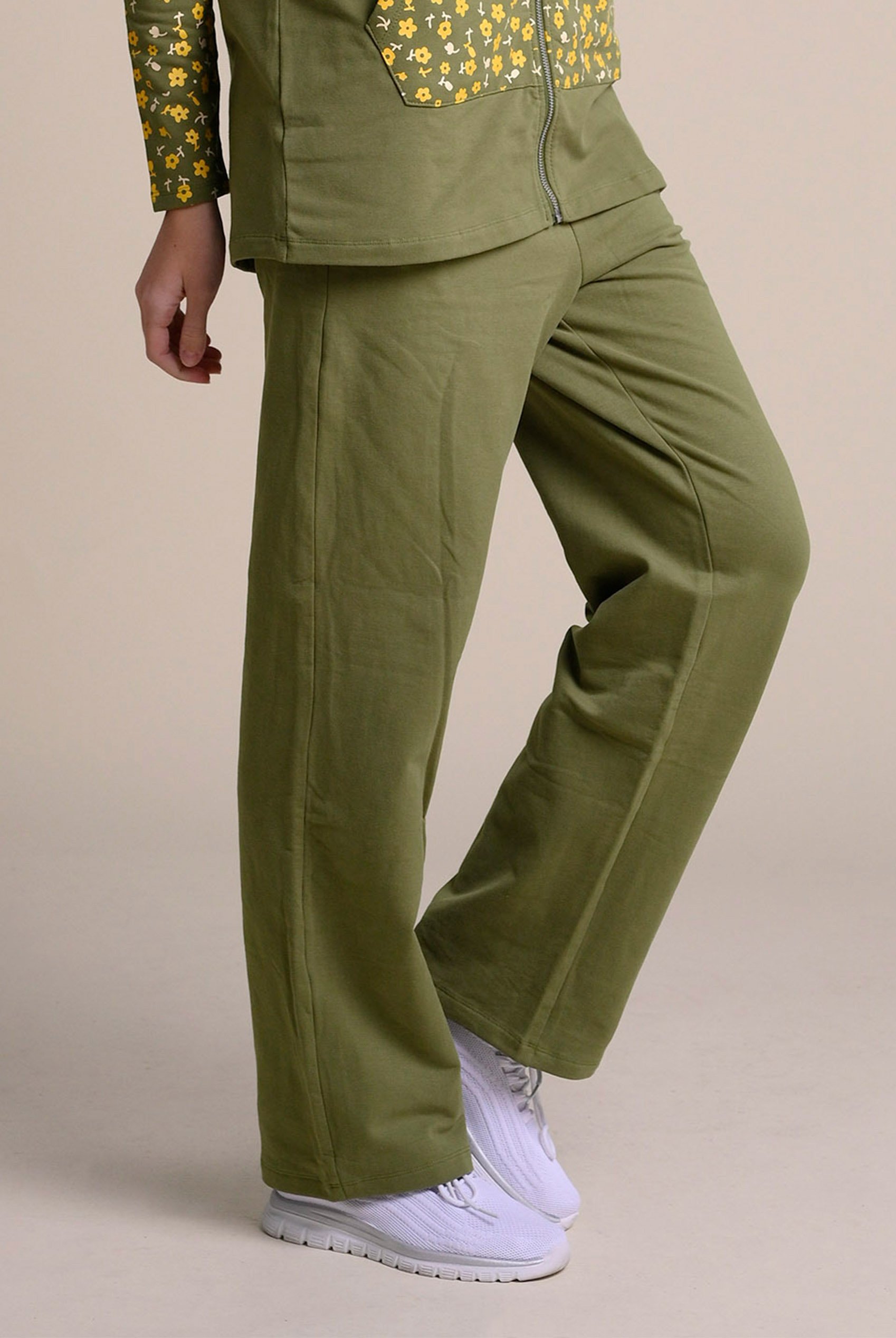 Stretchy Embroidery Design Details Trousers