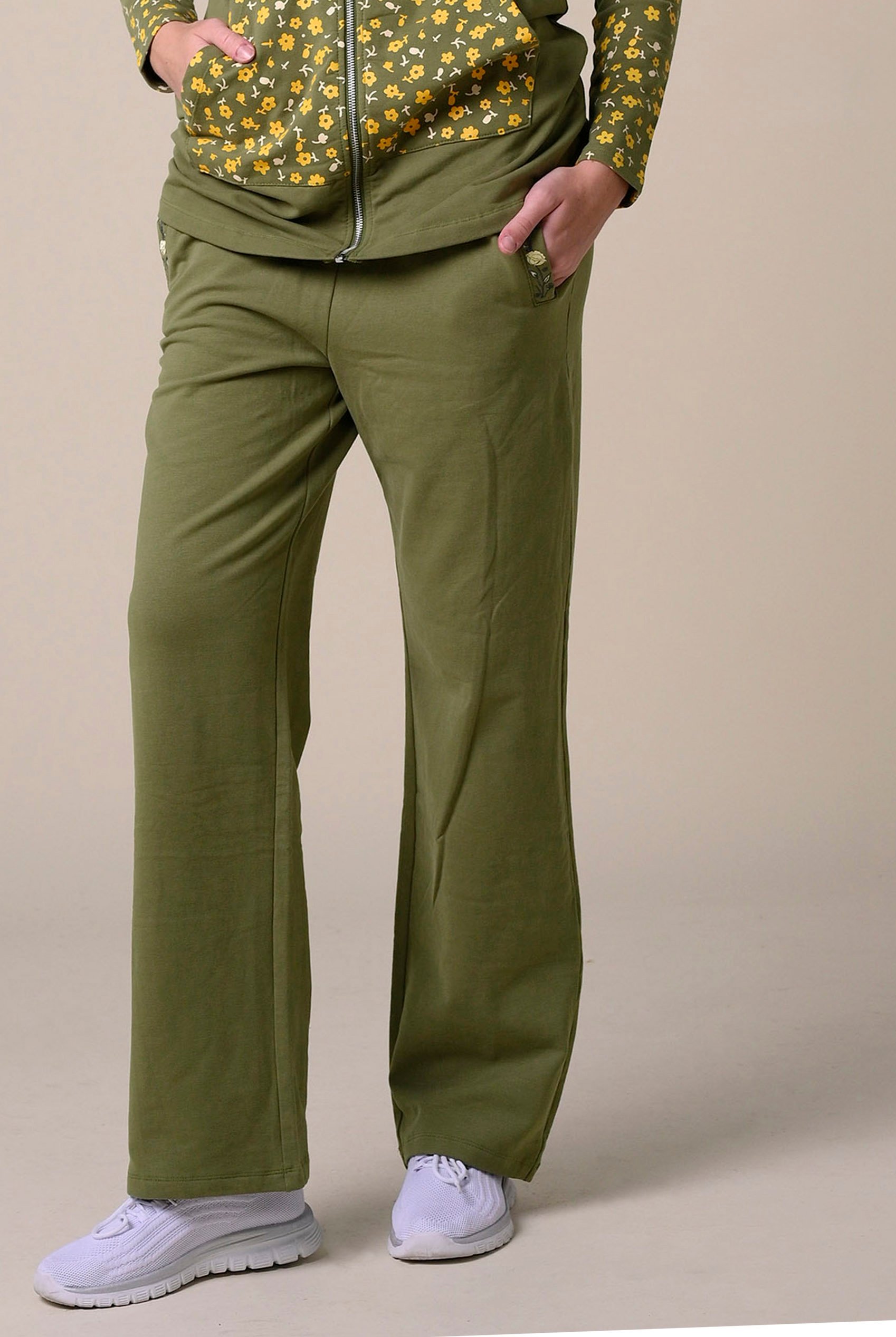 Stretchy Embroidery Design Details Trousers