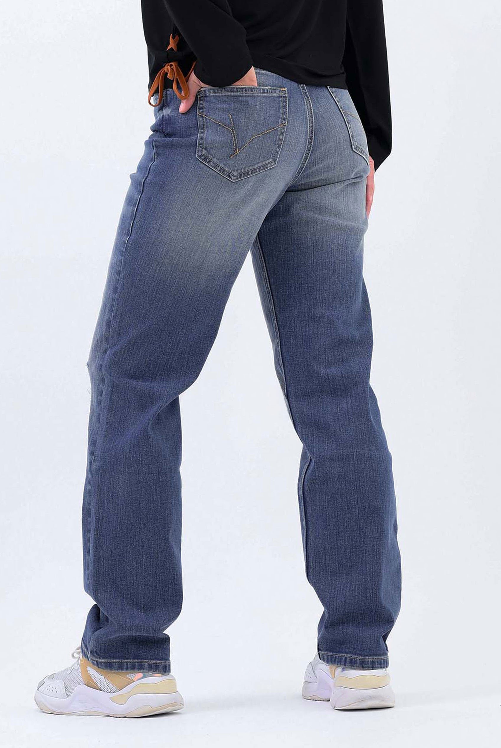 Womens Straight Fit Ripped Jeans