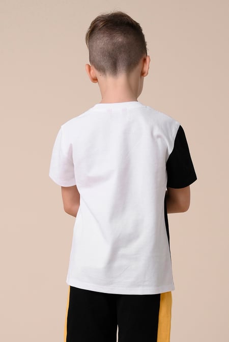Boys White Colour Block T-Shirt ( 3yrs-9yrs)