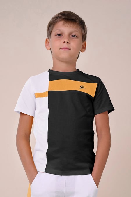Boys White Colour Block T-Shirt ( 3yrs-9yrs)