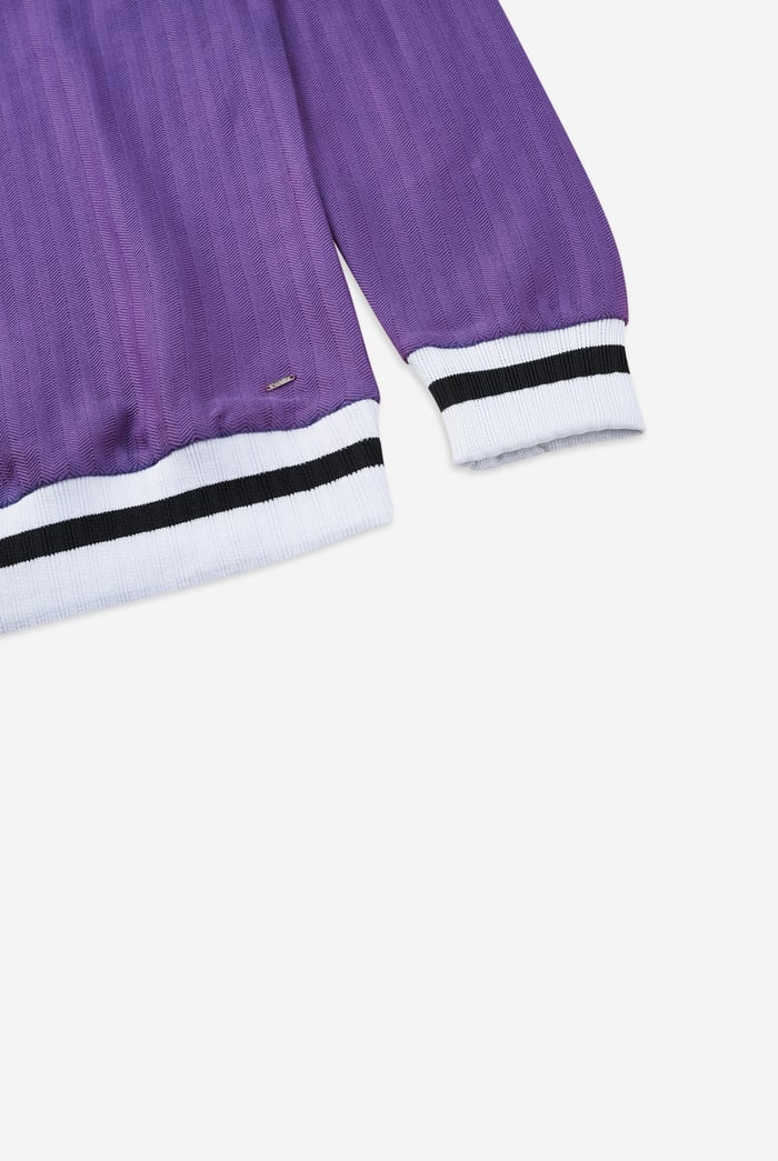 Womens V-Neck Stripe Detail Pullover