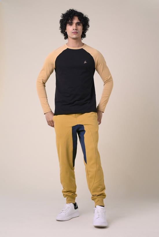 Mens Fleece Joggers With Contrast Panels