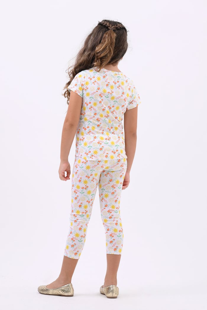 Girls Printed SS T-Shirt & Cropped Pyjama Set