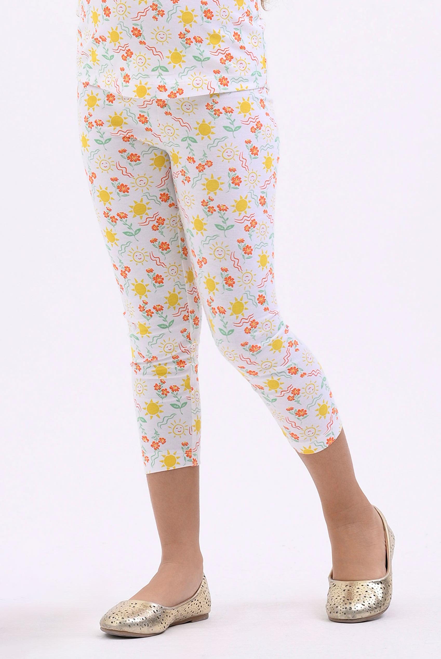 Girls Printed SS T-Shirt & Cropped Pyjama Set