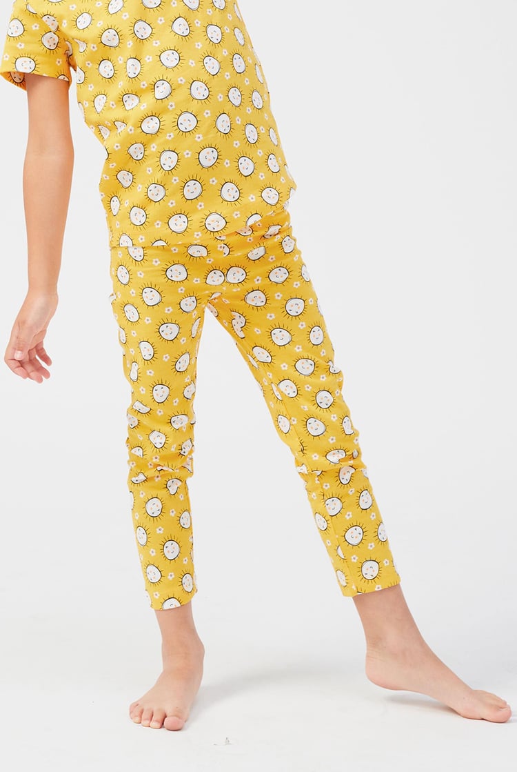 Girls Printed SS T-Shirt & Cropped Pyjama Set