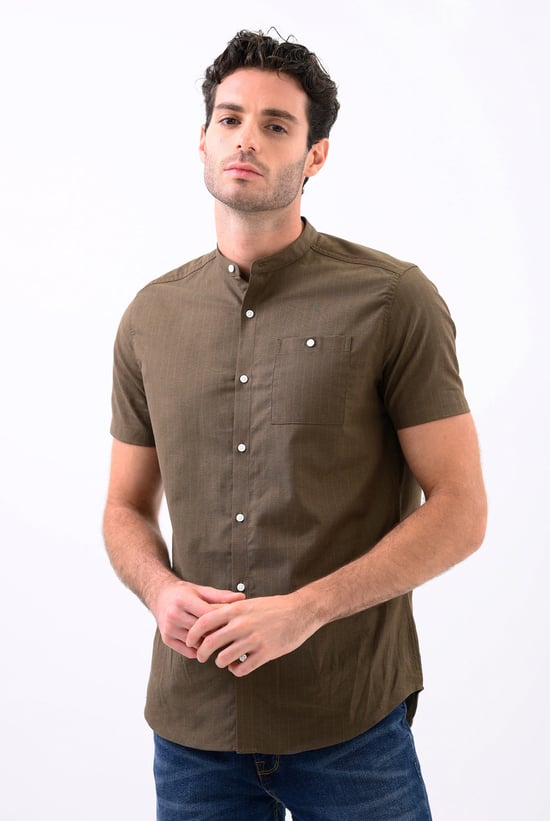 Men Grandad Collar Short Sleeve Shirt