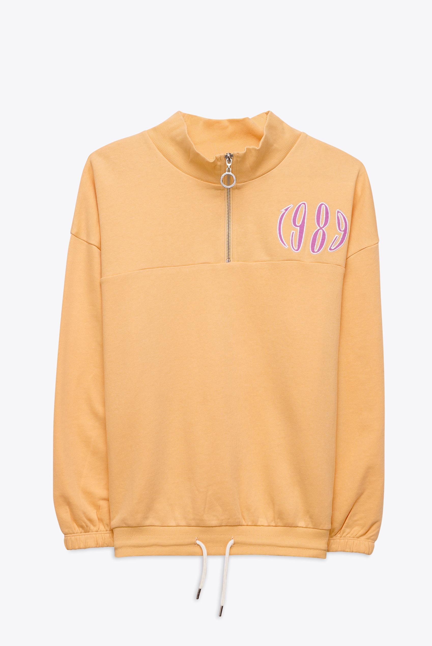 Half Zip High Neck Embroidery Sweatshirt