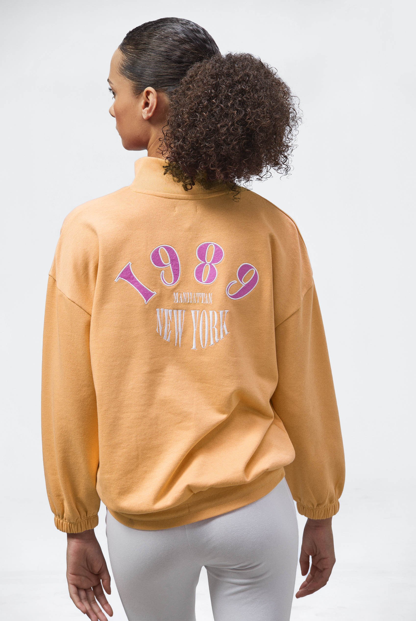 Half Zip High Neck Embroidery Sweatshirt