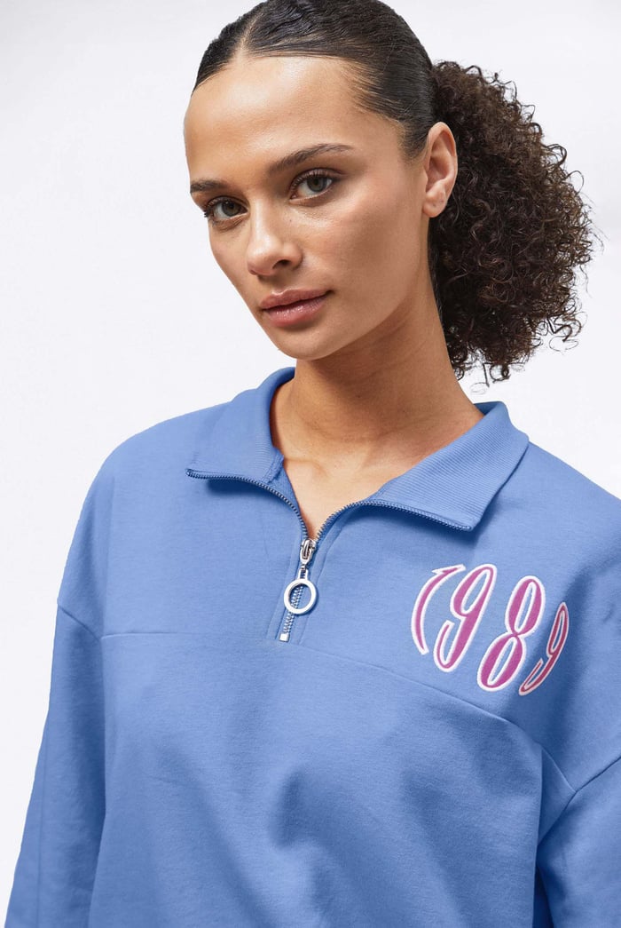 Half Zip High Neck Embroidery Sweatshirt