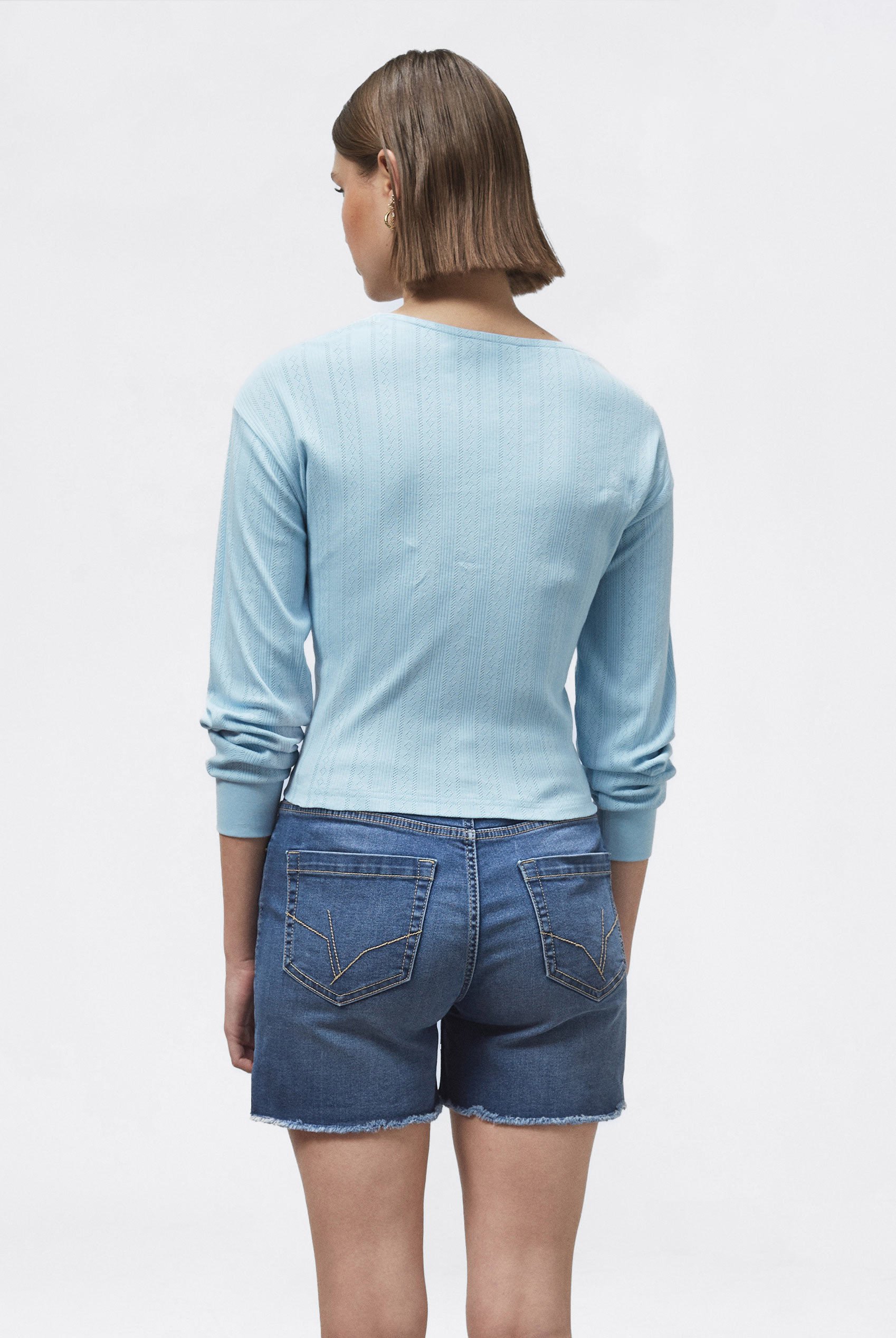 Raw Hem Skinny Denim Shorts