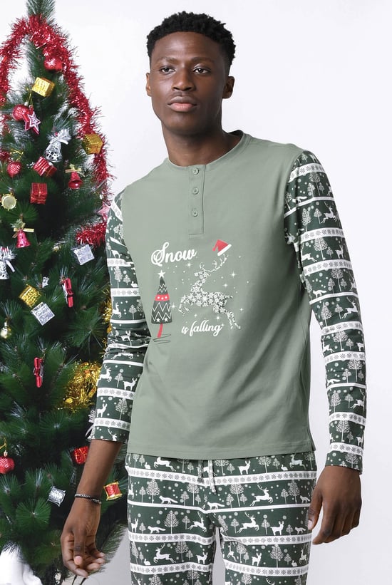 Mens Fair Isle Reindeer Print T-shirt