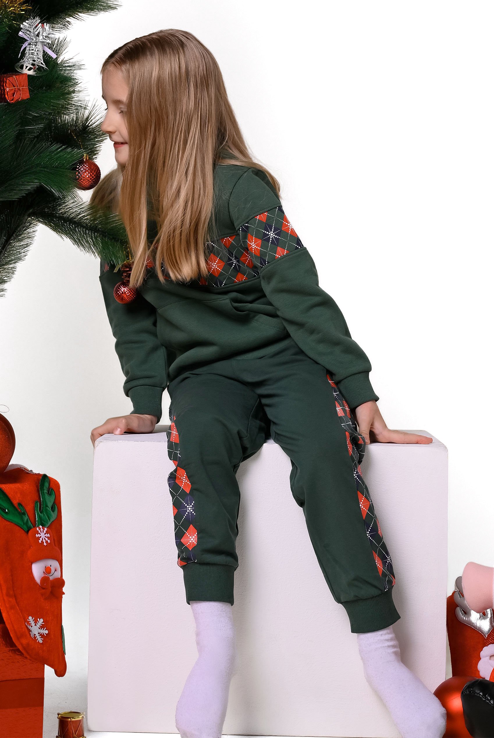 Girls Argyle Christmas Joggers (12/18mths-7yrs)