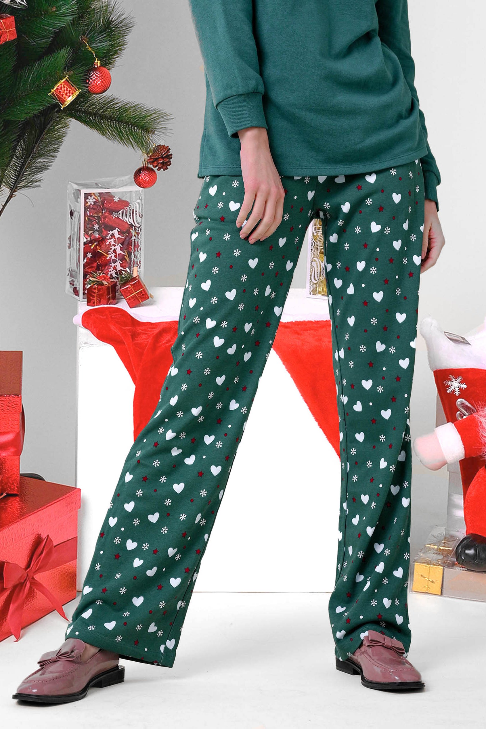 Women's Snow Heart Printed Pyjamas