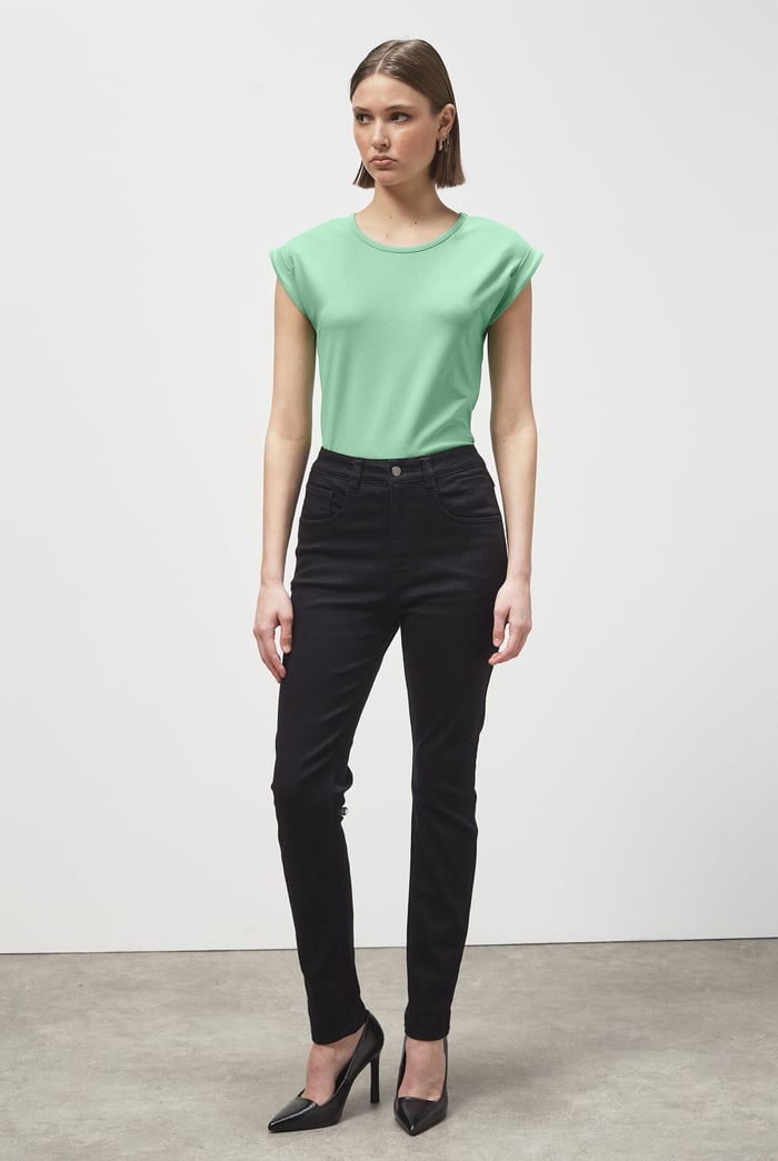 Shoulder Padded Cap-Sleeve Roll-Up T-Shirt