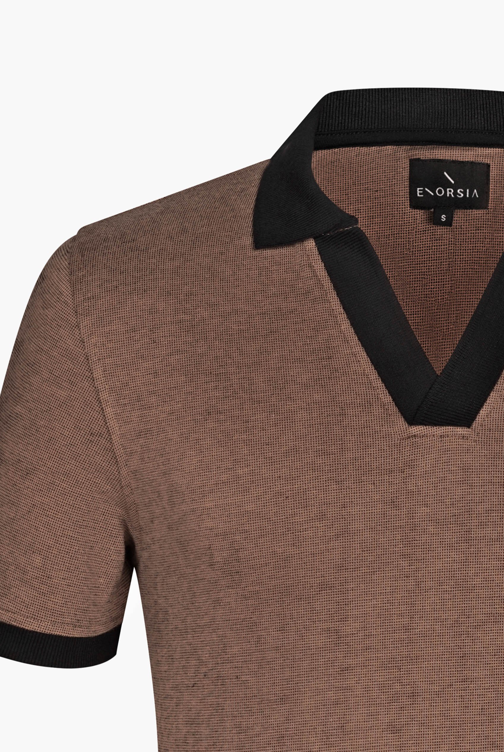 Contrast V-Neck Collar Cotton Polo Shirt