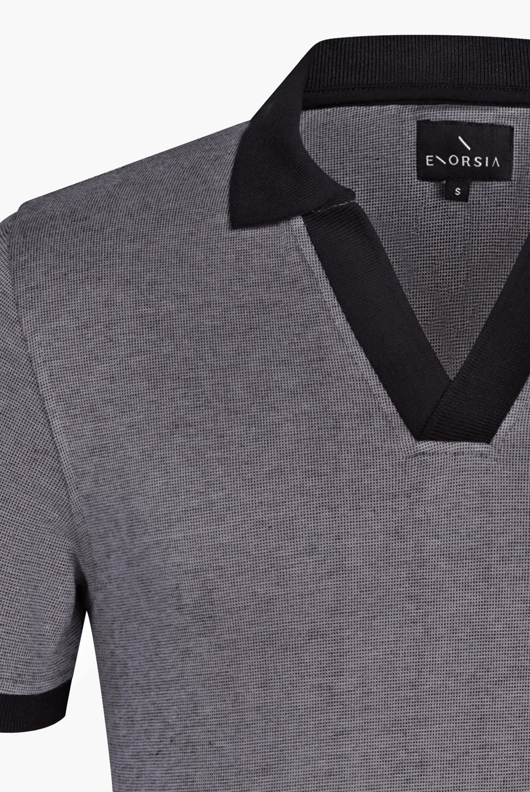 Contrast V-Neck Collar Cotton Polo Shirt