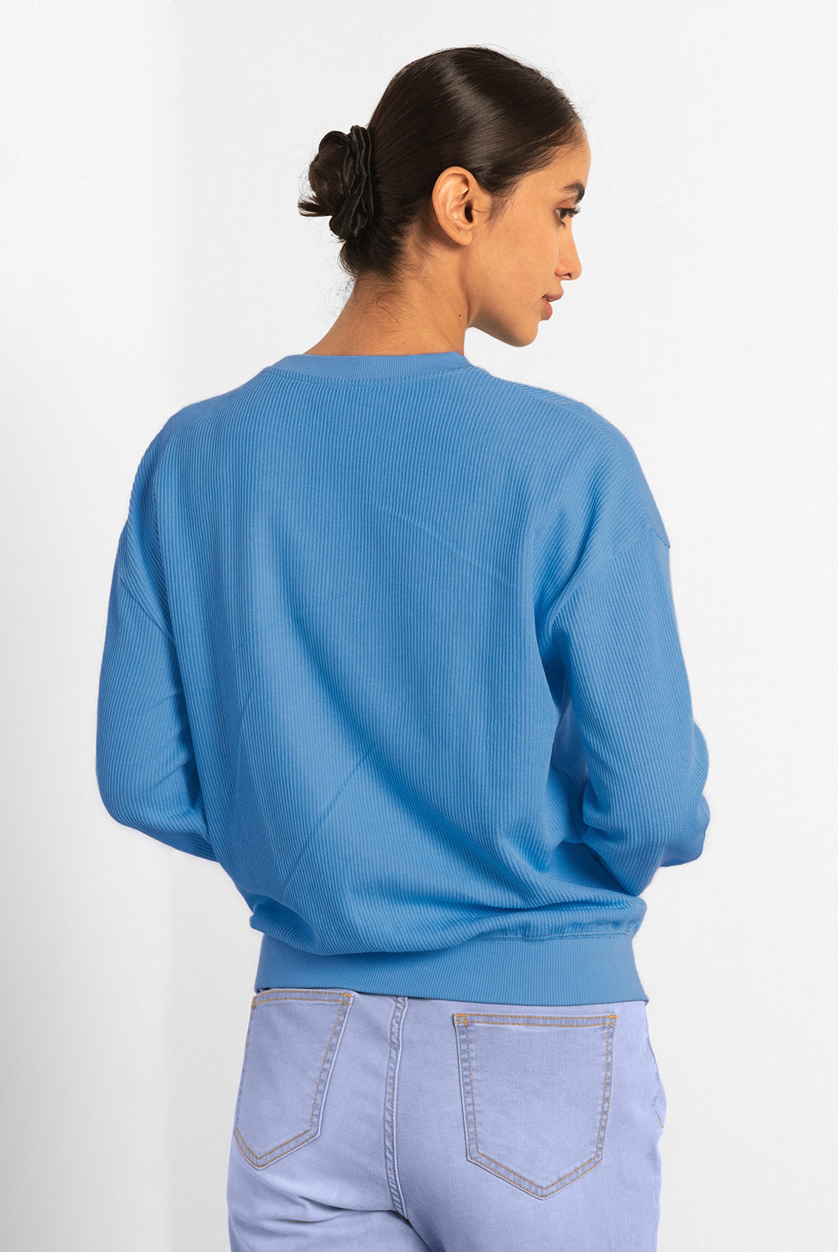Estás Bella Long Sleeve Sweatshirt