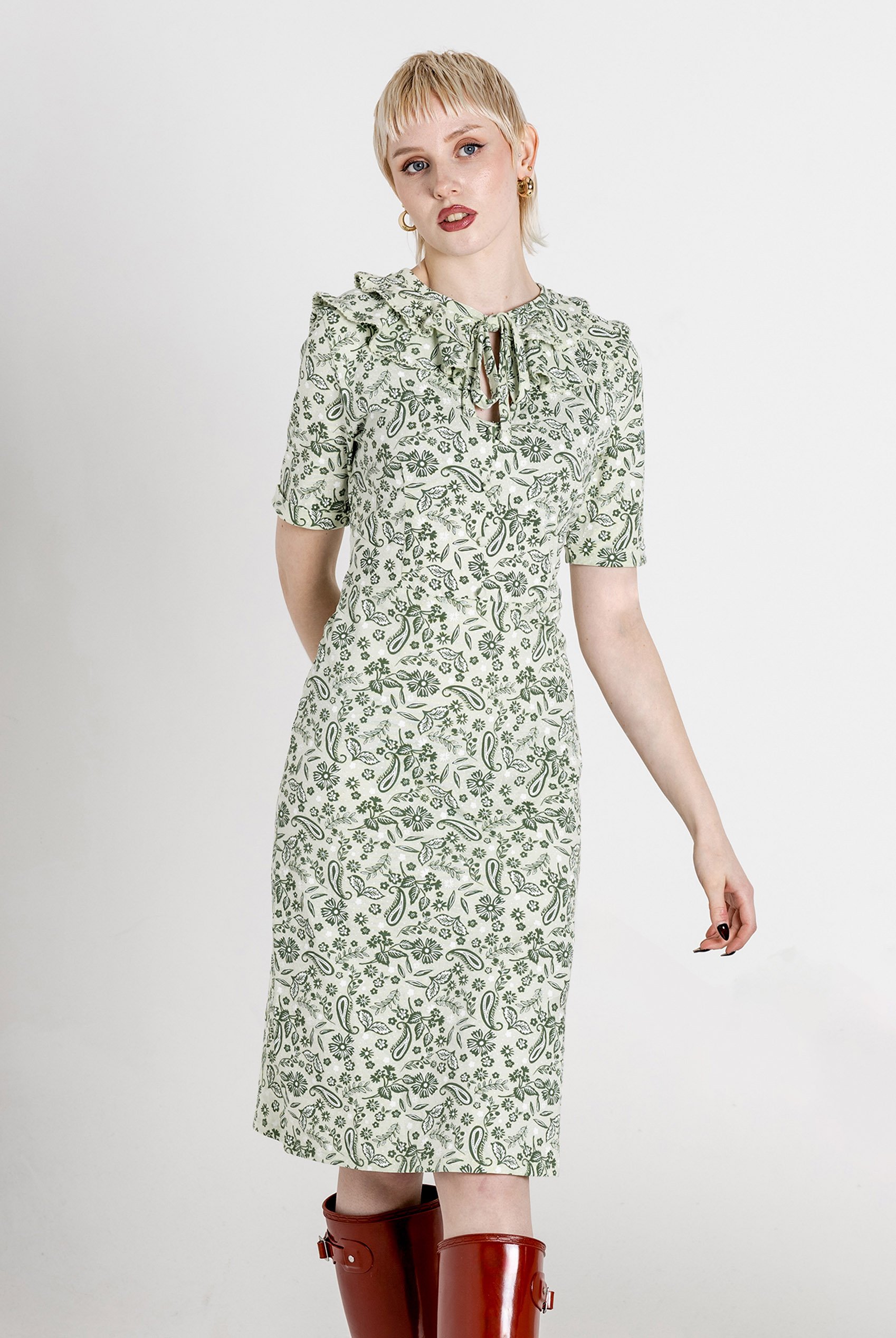 Double Layer Ruffles And Tie Fastening Midi Dress