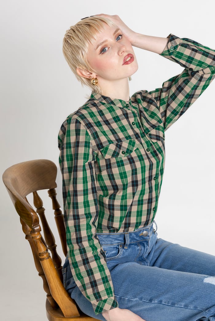 Womens Regular Fit Paper-Touch Poplin Shirt