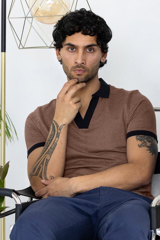 Contrast V-Neck Collar Cotton Polo Shirt