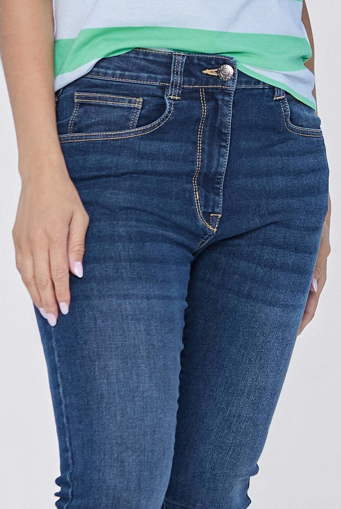 Super Stretch Skinny Capri Jeans