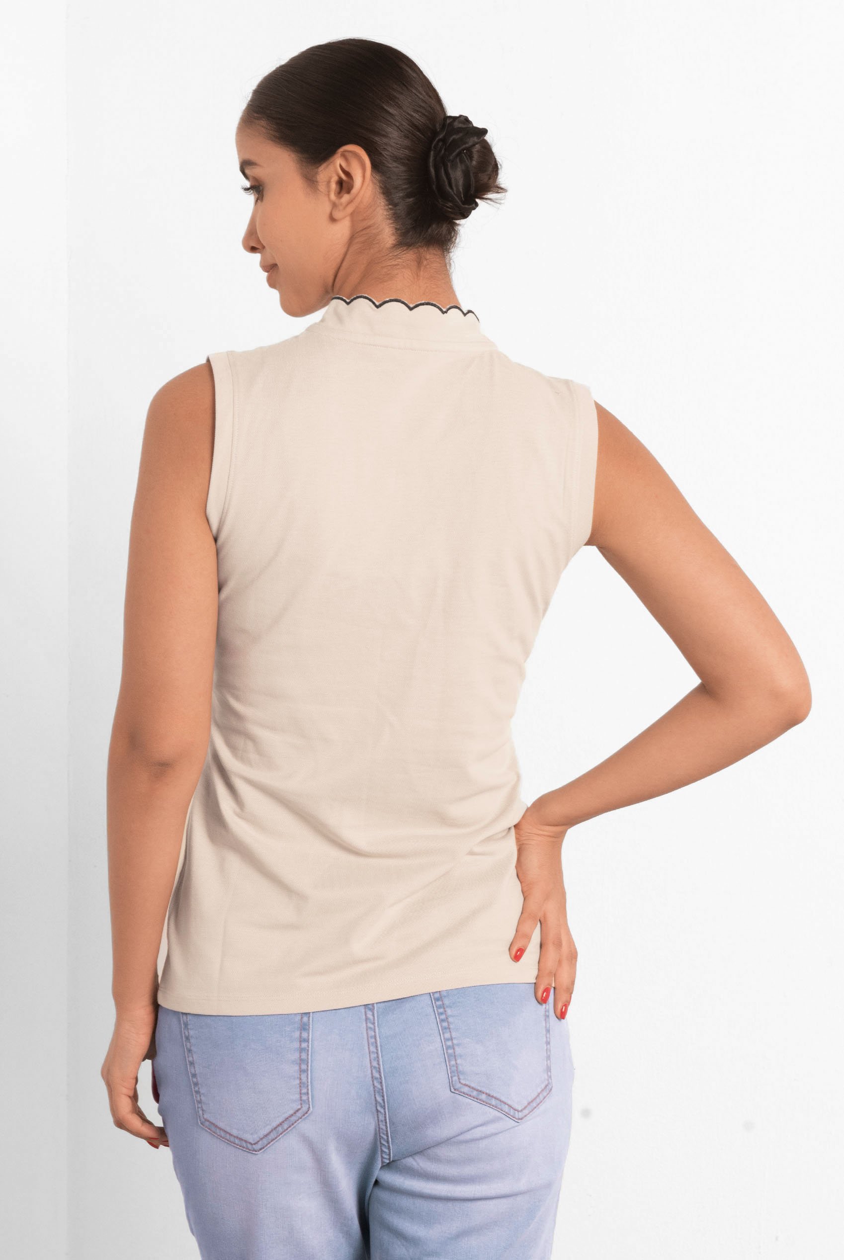 Womens Regular Fit Sleeveless Pique Polo