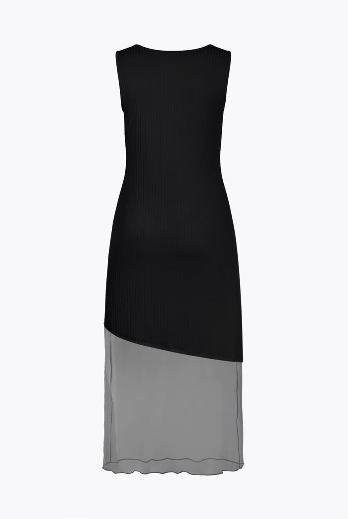 Chic Slim-Fit Dress with Mesh Detail