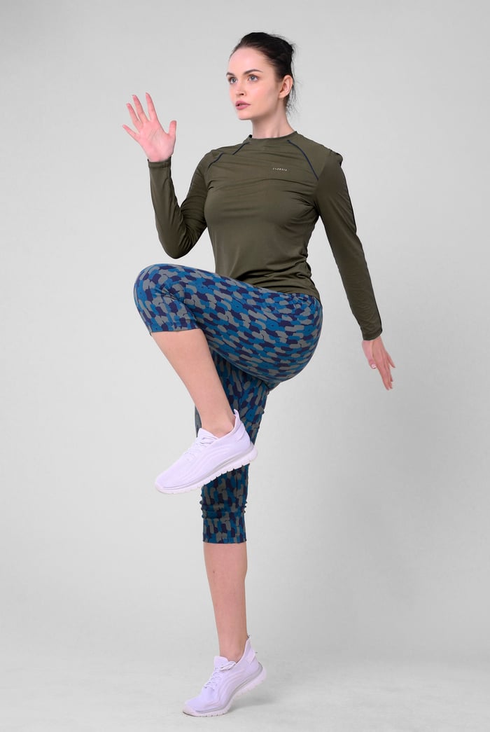 Women Active lightweight Long Sleeve T-Shirt