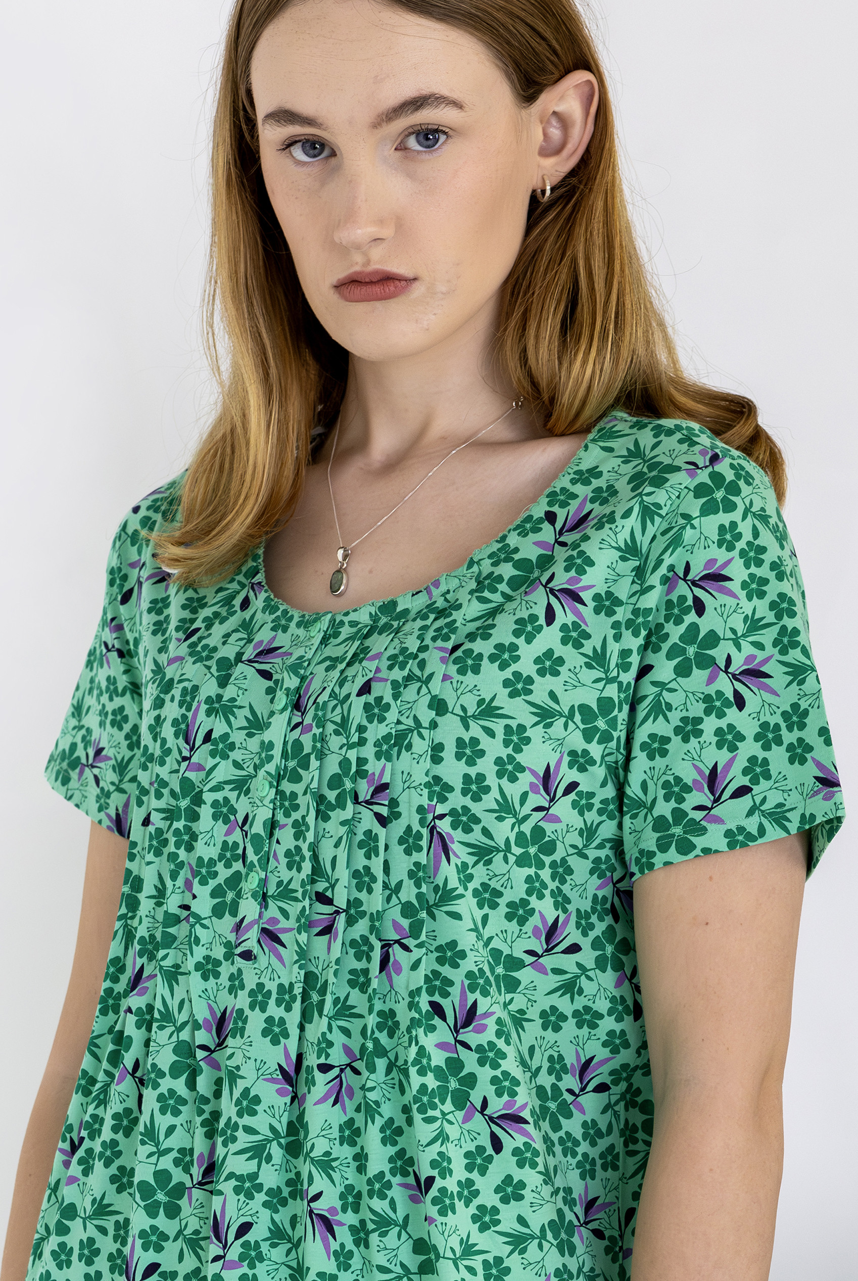 Pleated Details S/S Nightdress
