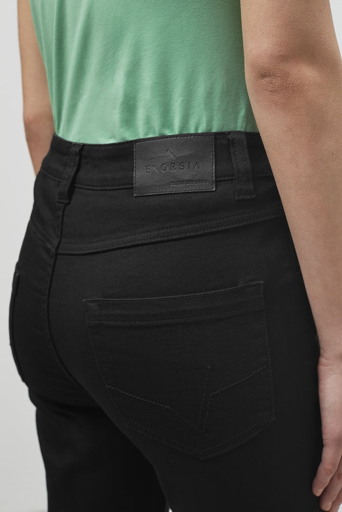 Super Stretch Skinny Black Jeans