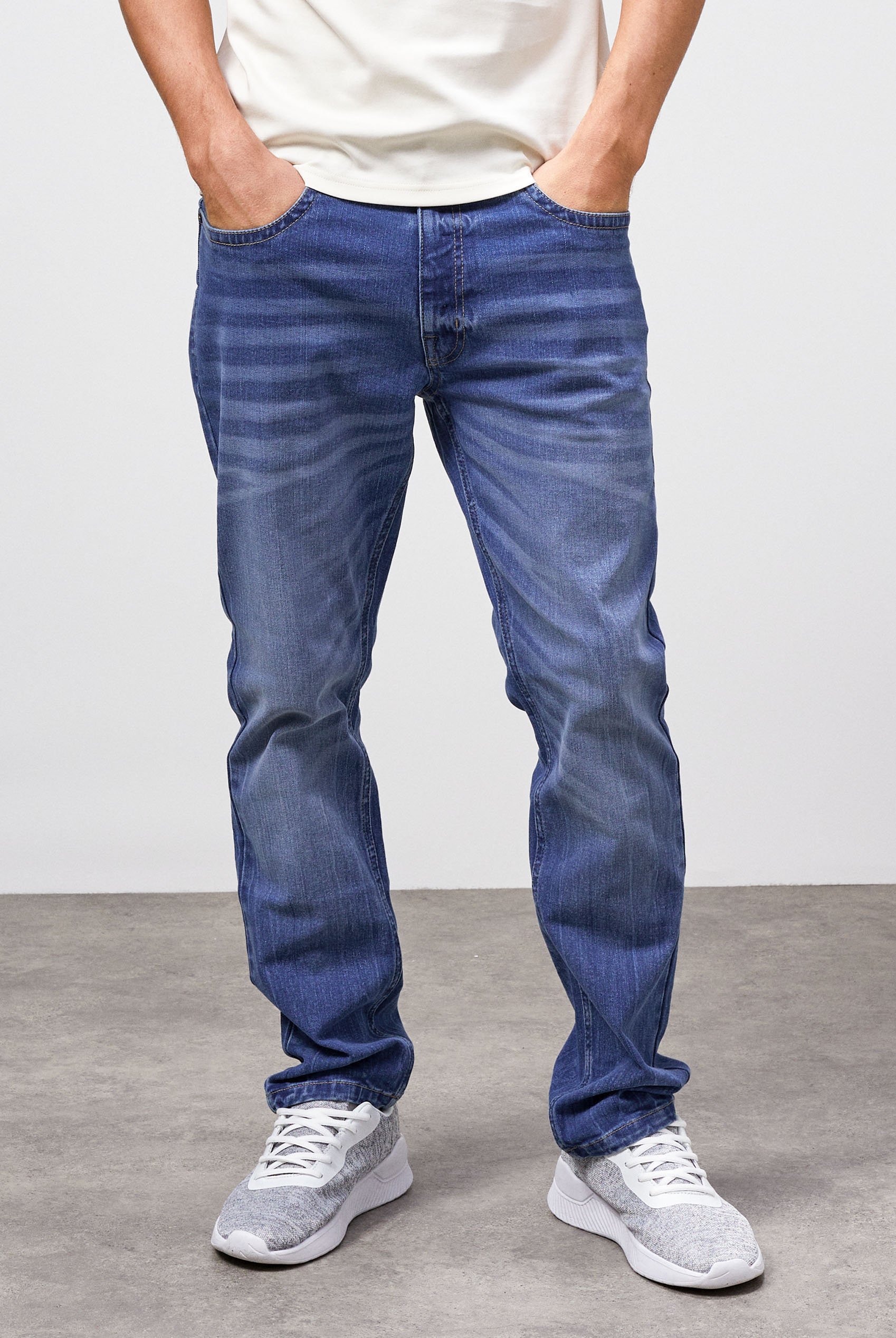 Mens Cotton Blend Slim Fit Jeans