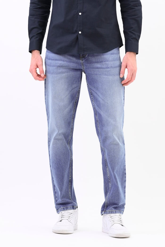 Comfort Stretch Straight Fit Jeans