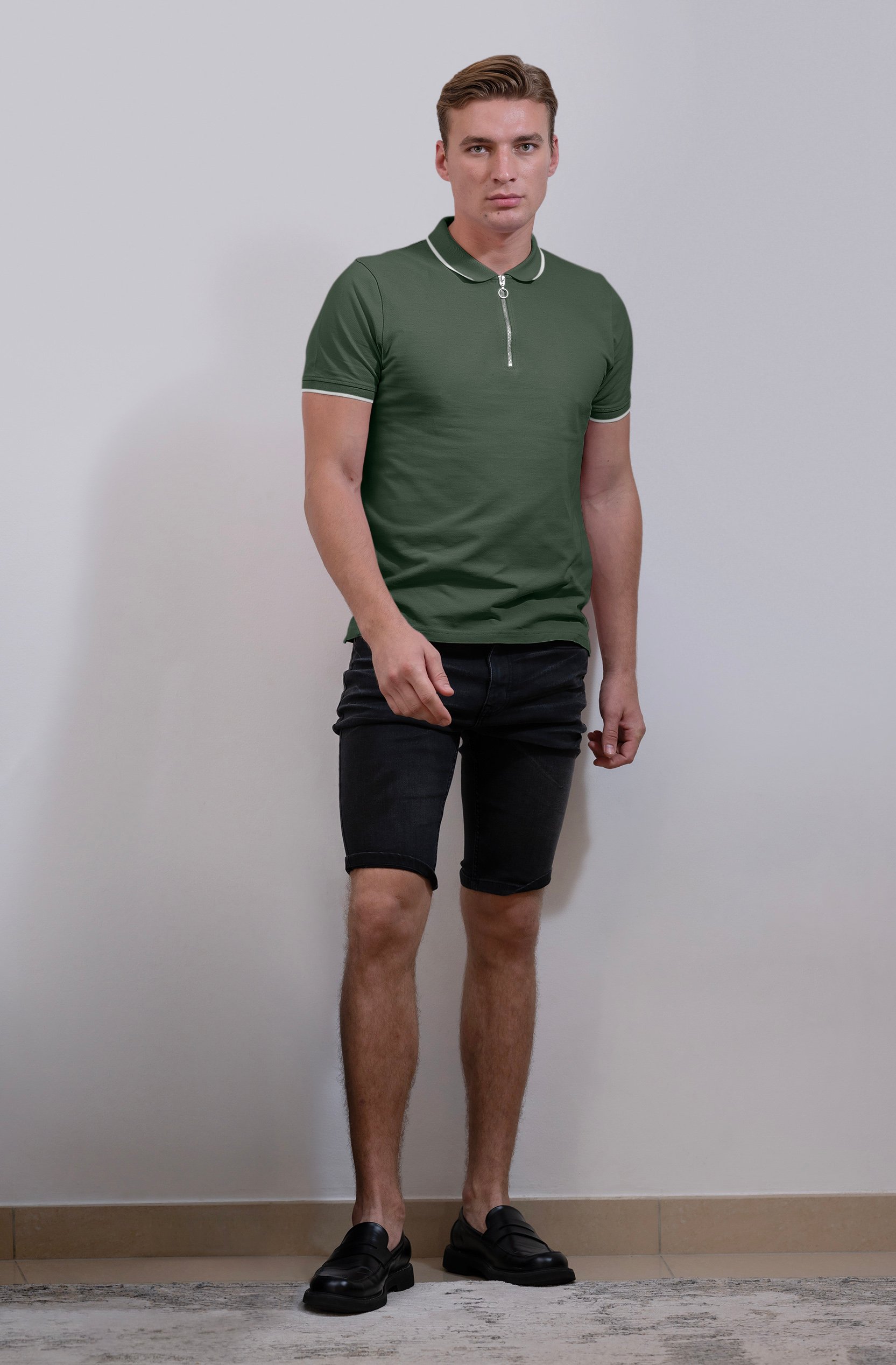 Tipped Collar Short Sleeves Zip Polo Shirt