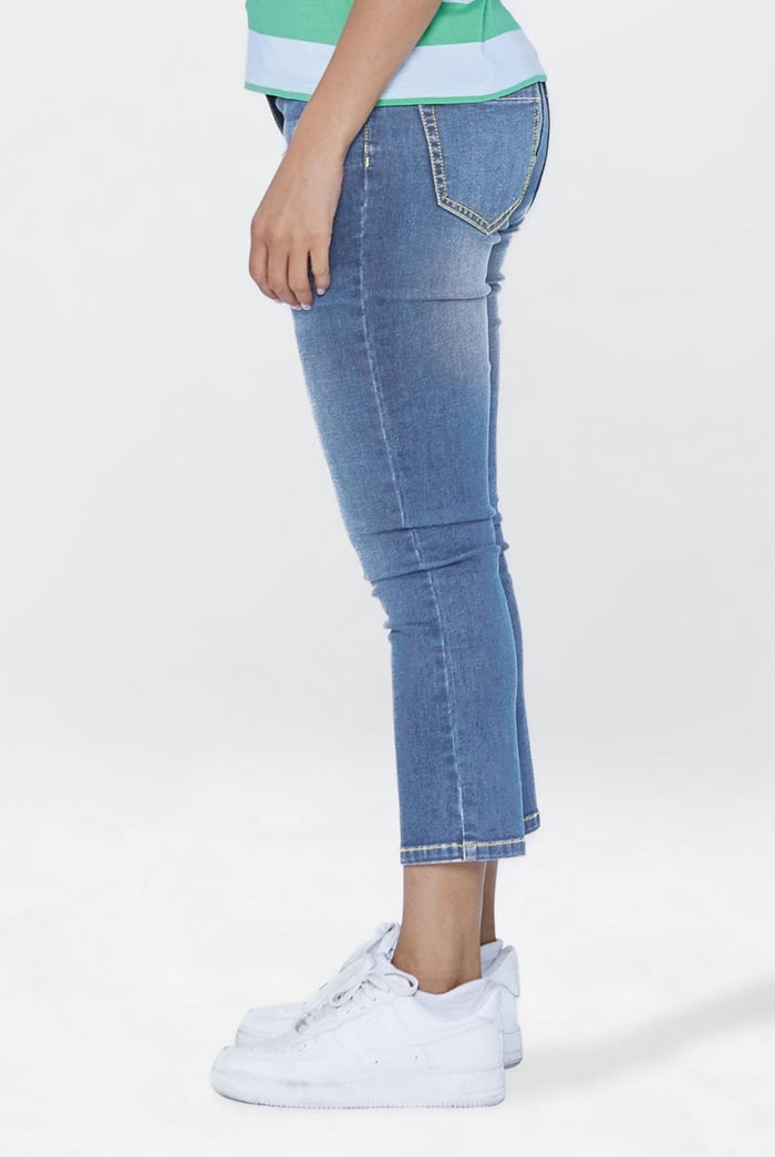 Super Stretch Skinny Capri Jeans
