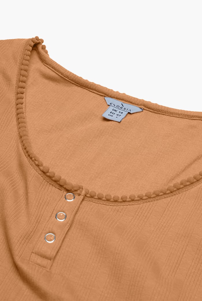 Snap Button Details Crop Tank Top