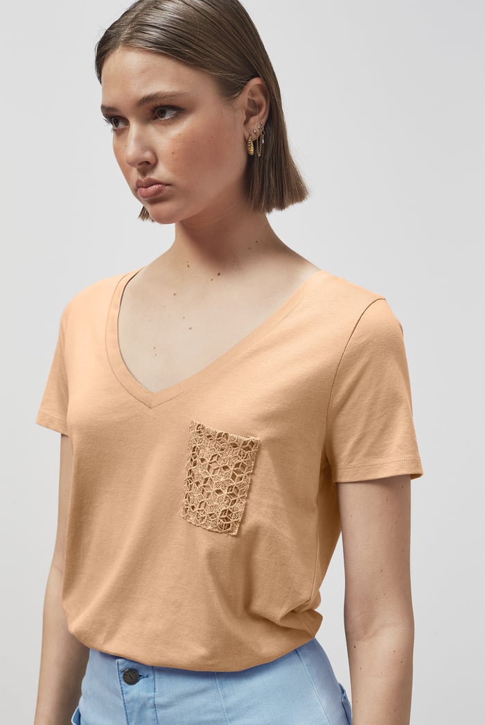 Lace Pocket V-Neck Tee