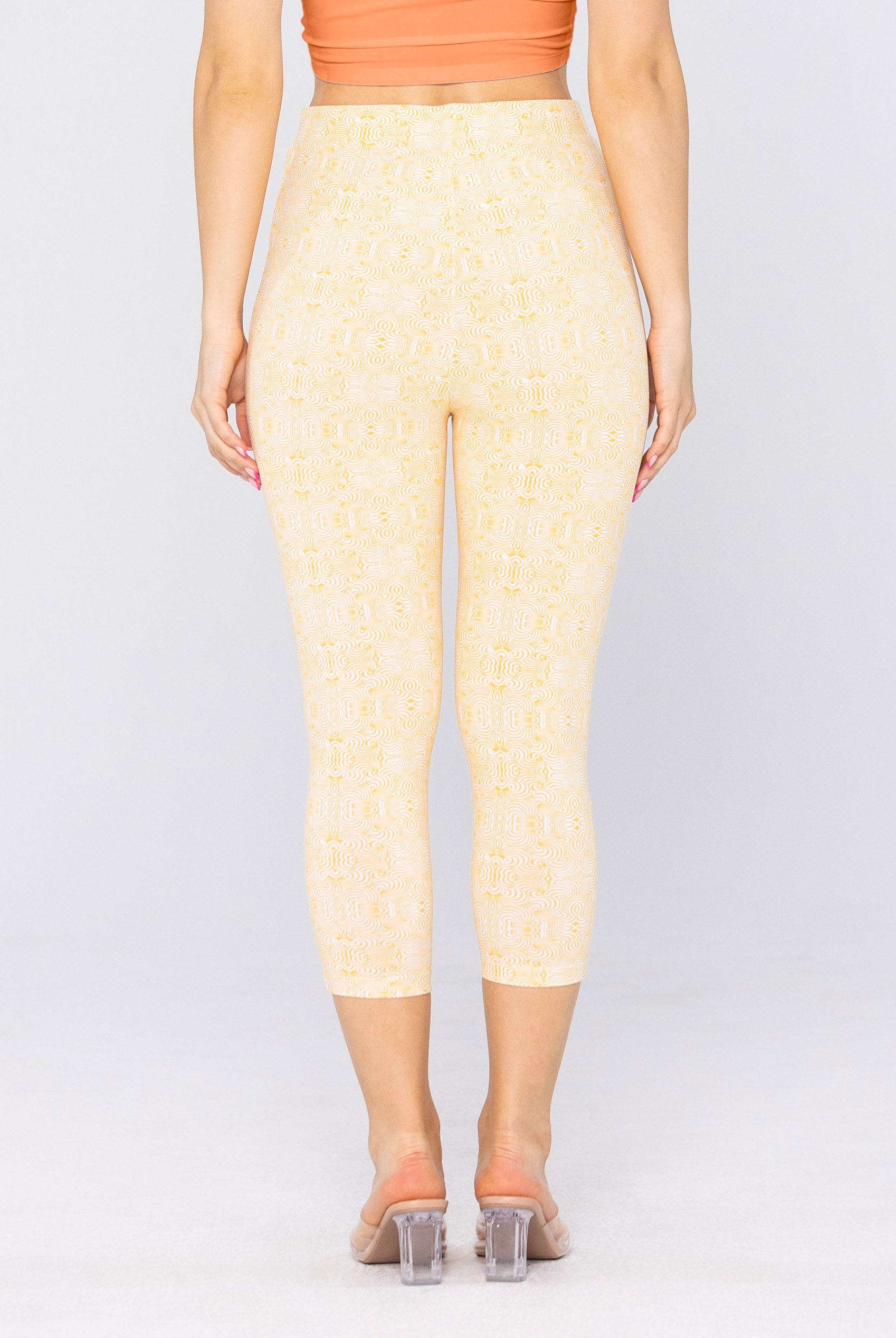 Bee Printed Cropped Leggings