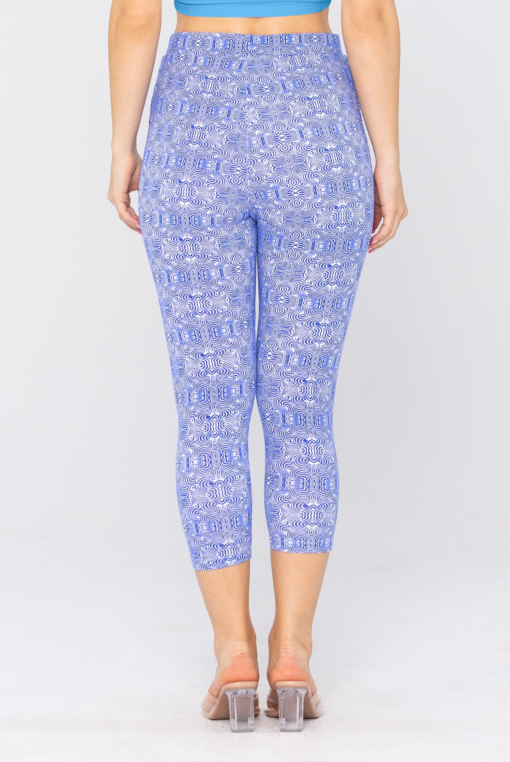 Bee Printed Cropped Leggings