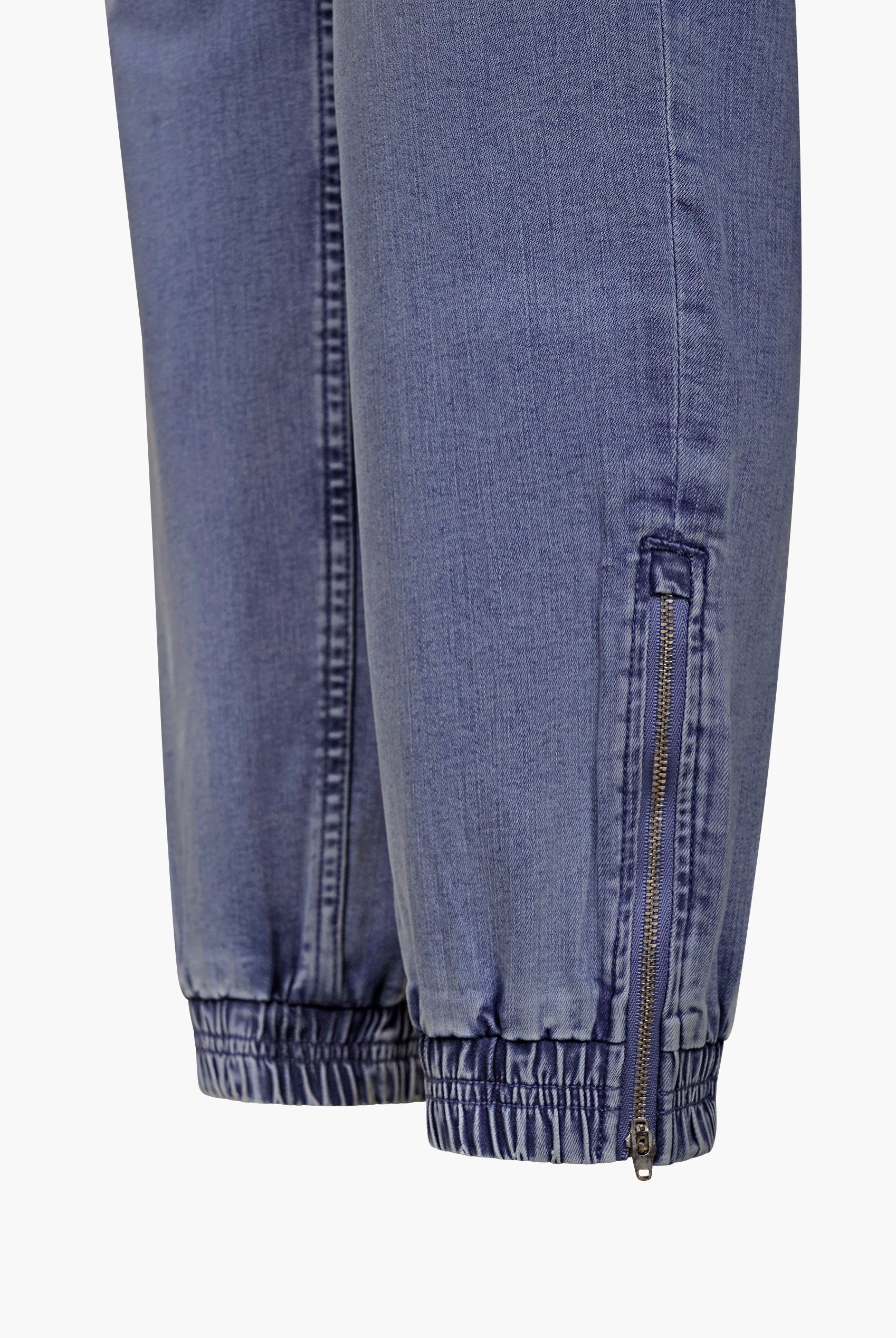 Women’s Zip-Cuff Denim Jogger Pants