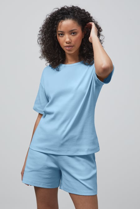 White Ribbed T-Shirt & Shorts Set